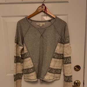 Vintage Havana Gray and Cream Knit Top